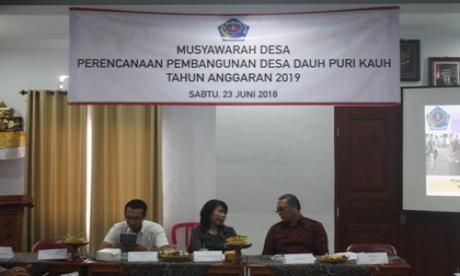 Musyawarah Desa Dauh Puri Kauh