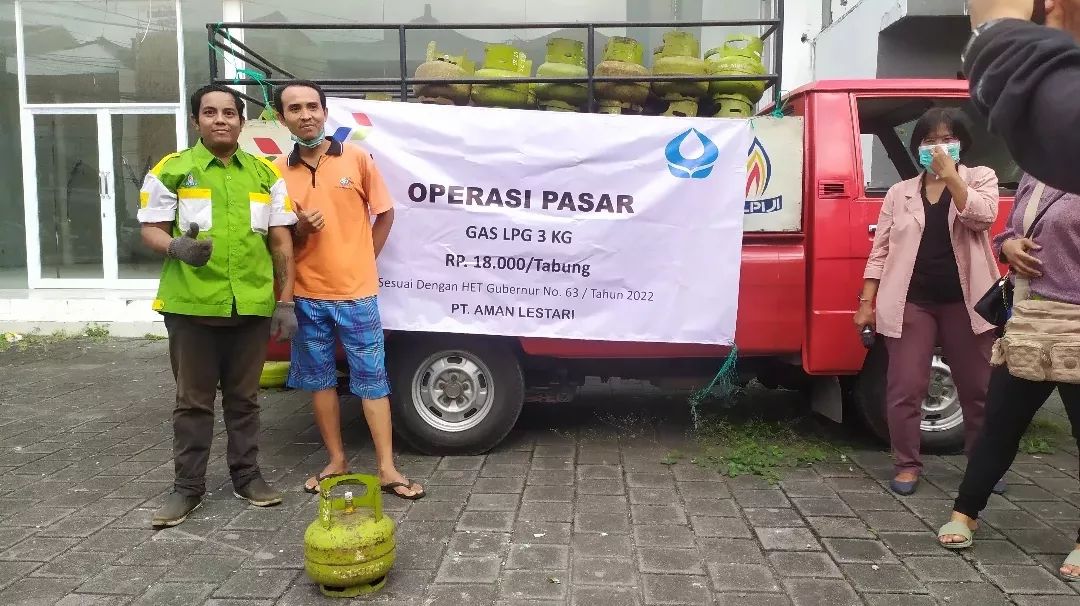 Operasi Pasar Desa Dauh Puri Kauh