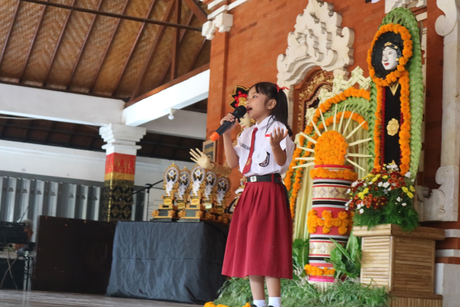 LOMBA MENYANYI LAGU KEBANGSAAN